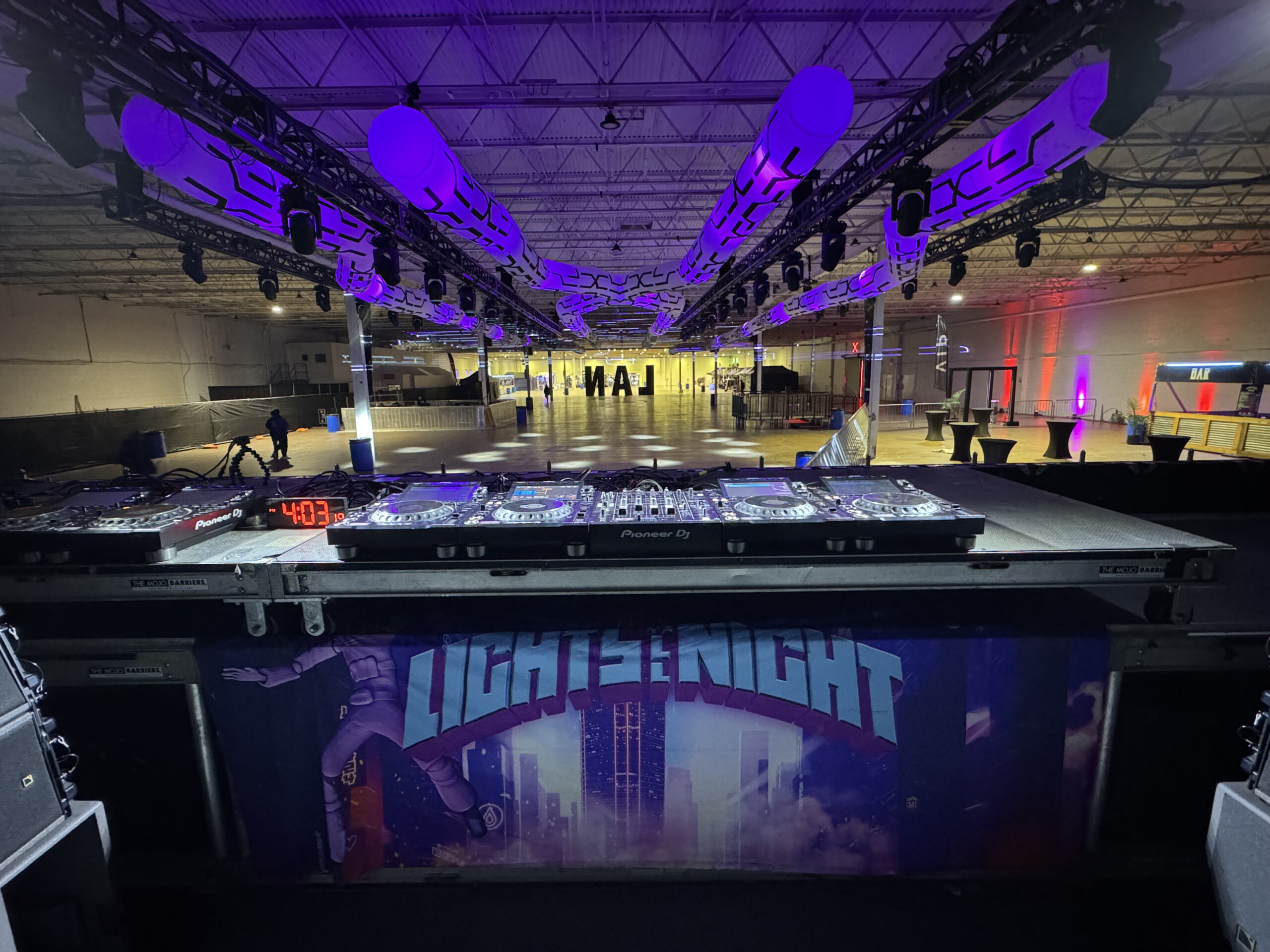 Indoor live event production management